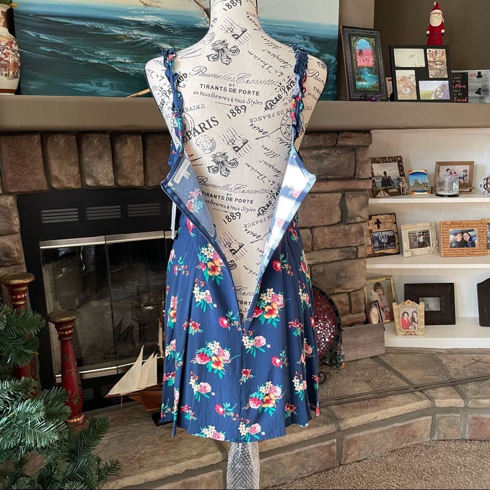 Society + Stitch Summer Dress Sz Large Blue Floral - Picture 7 of 15